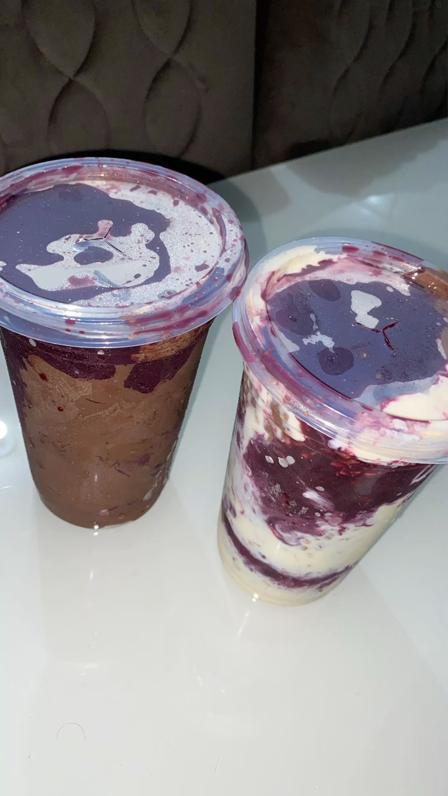 Dois açaís enviados pela cliente